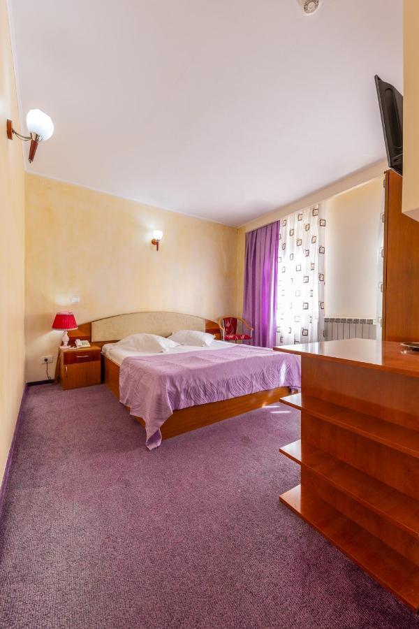 Hotel Amphitryon Bucureşti Eksteriør bilde