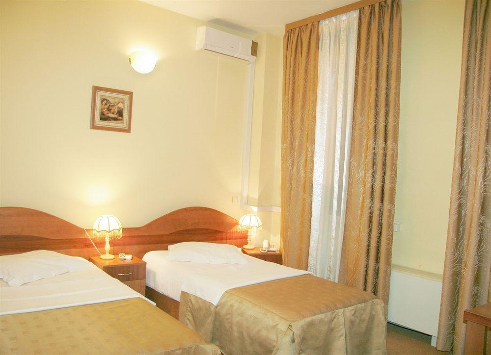 Hotel Amphitryon Bucureşti Eksteriør bilde